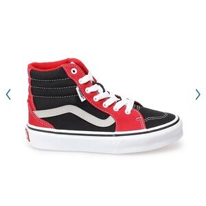 Brand New w Box! Boys vans size 6❤️